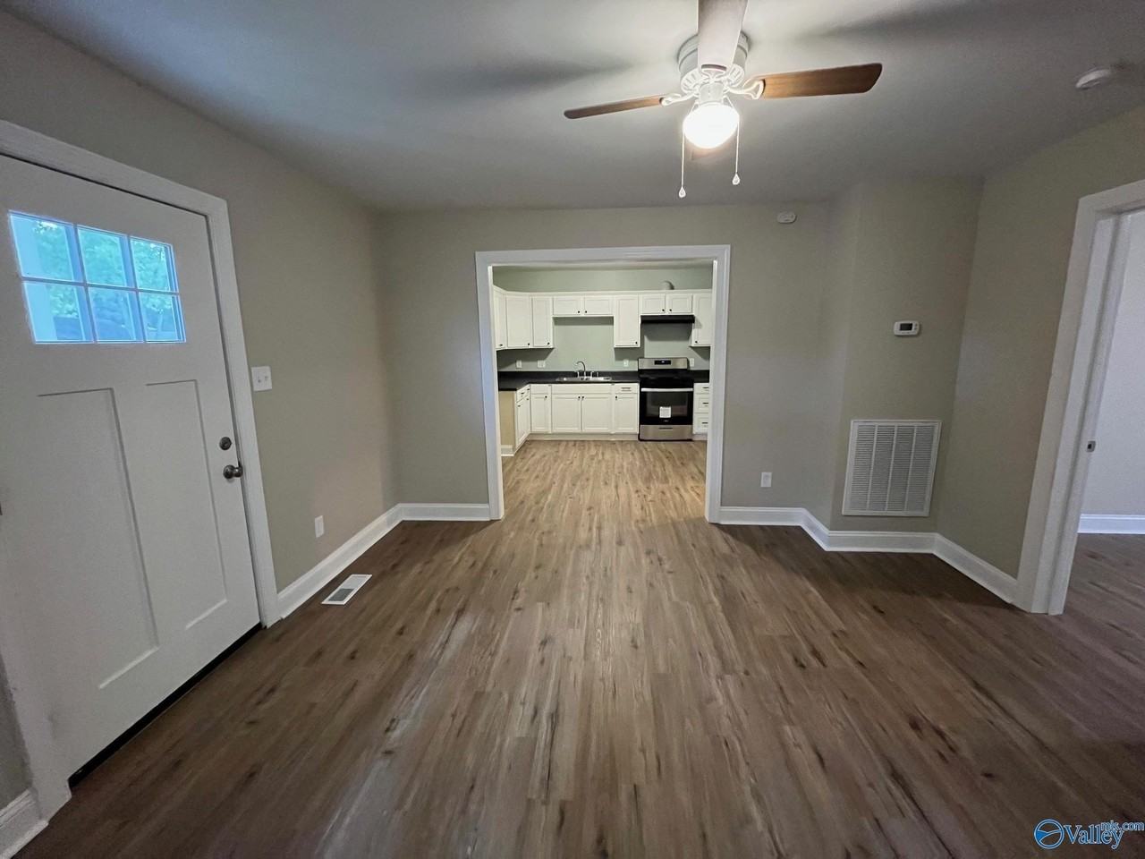 1511 Danville Rd Sw - Photo 5 of 23