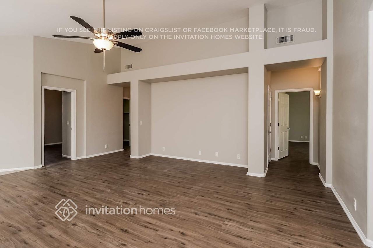 737 N Gregory Pl - Photo 3 of 15