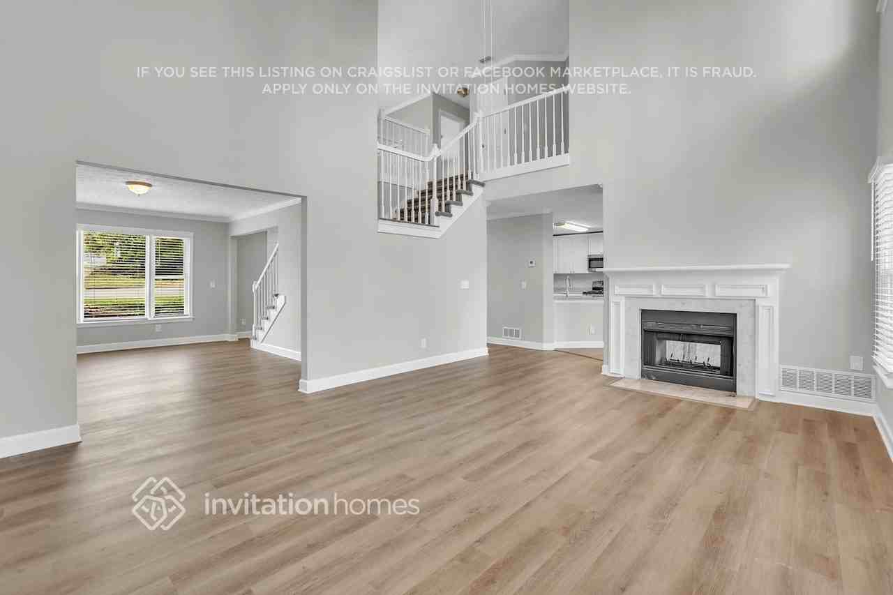 1810 Collines Ave Sw - Photo 7 of 27