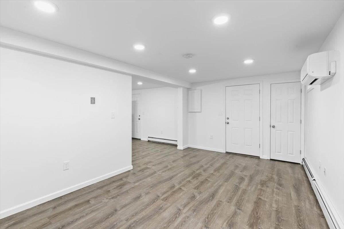 15 Linda St #5 - Photo 5 of 20