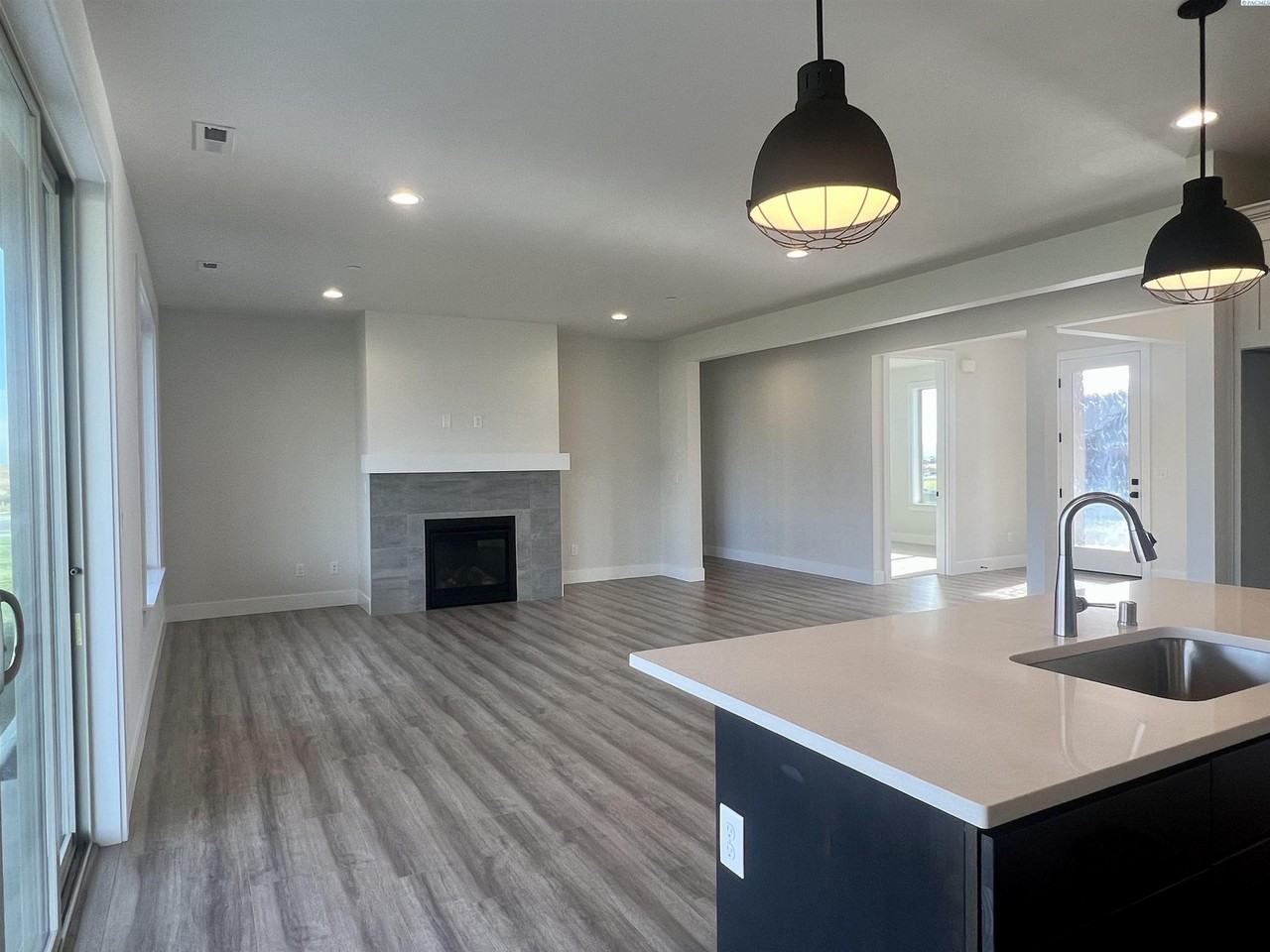 4198 Lolo Way - Photo 3 of 15