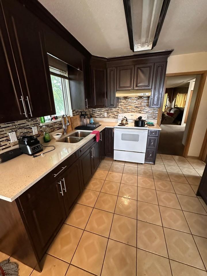 304 East 64th Avenue - Photo 6 of 13