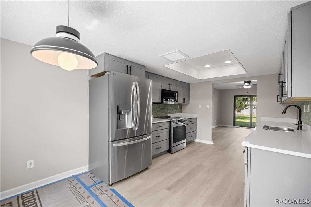 11549 West Bayshore Drive - Photo 6 of 30