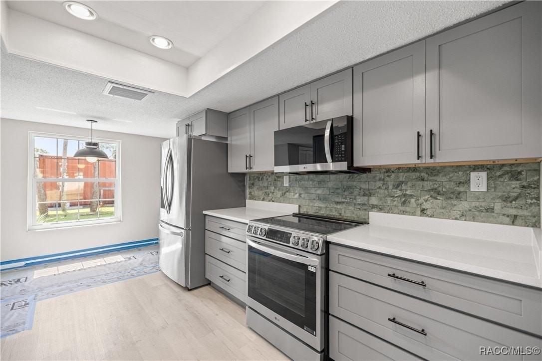 11549 West Bayshore Drive - Photo 7 of 30