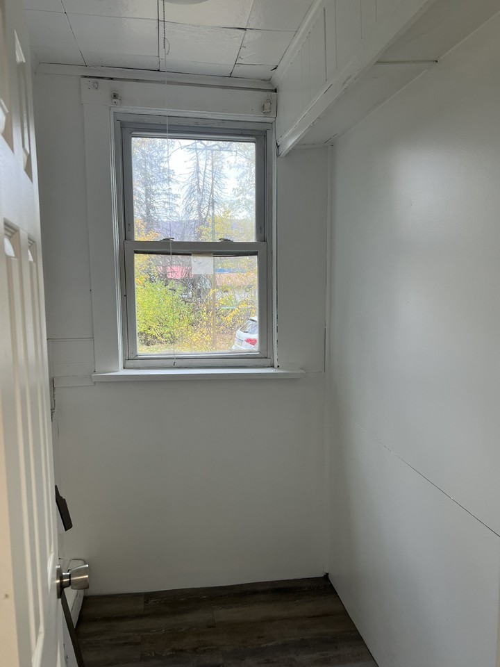 443 Scott St #1L - Photo 4 of 12