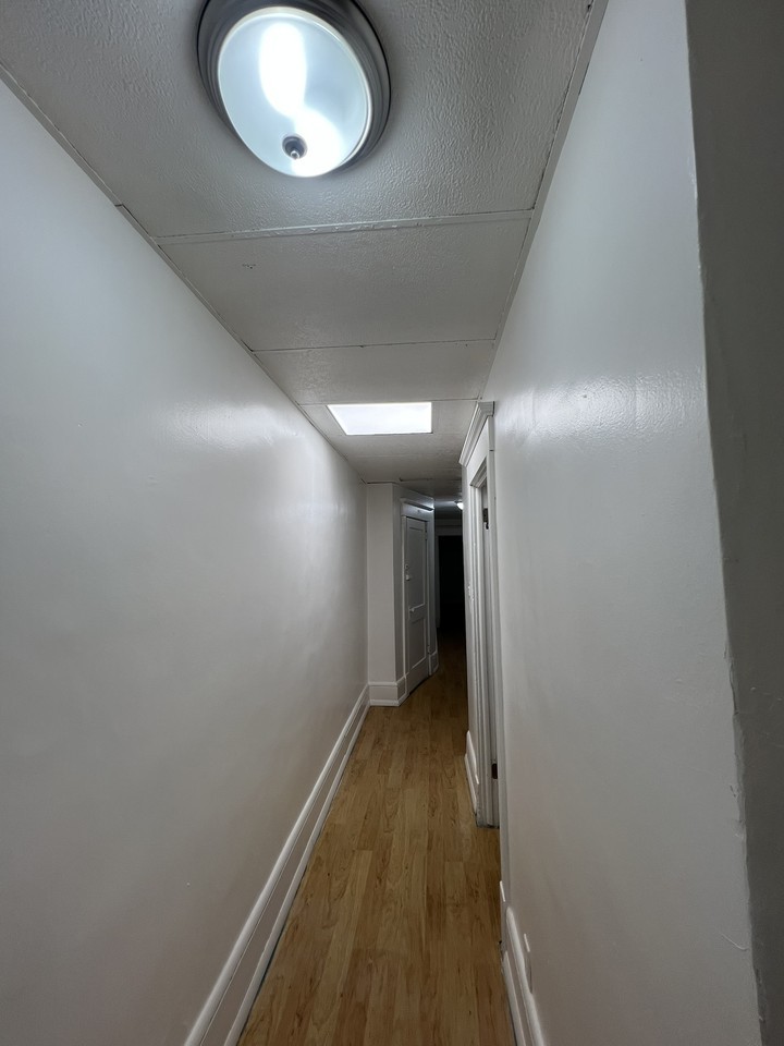 443 Scott St #1L - Photo 5 of 12
