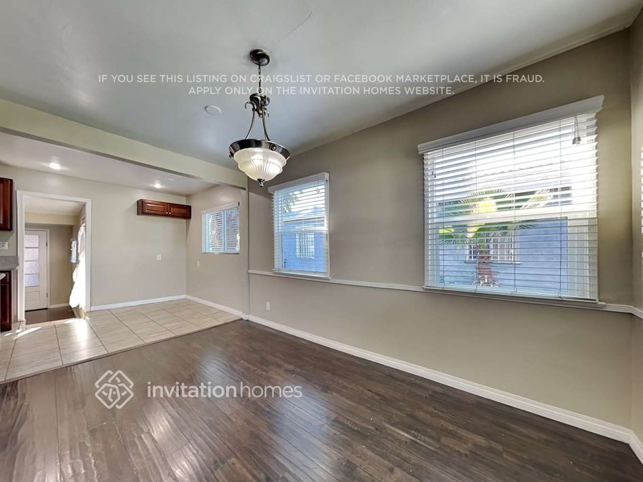 726 E 99th St - Photo 7 of 22