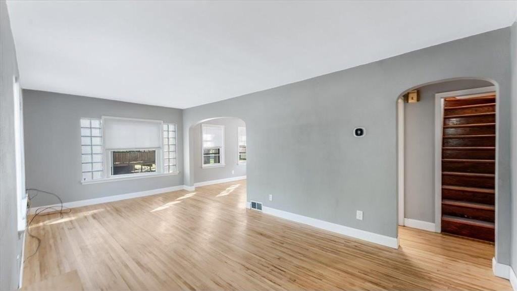 828 15th Street Southwest - Photo 7 of 35