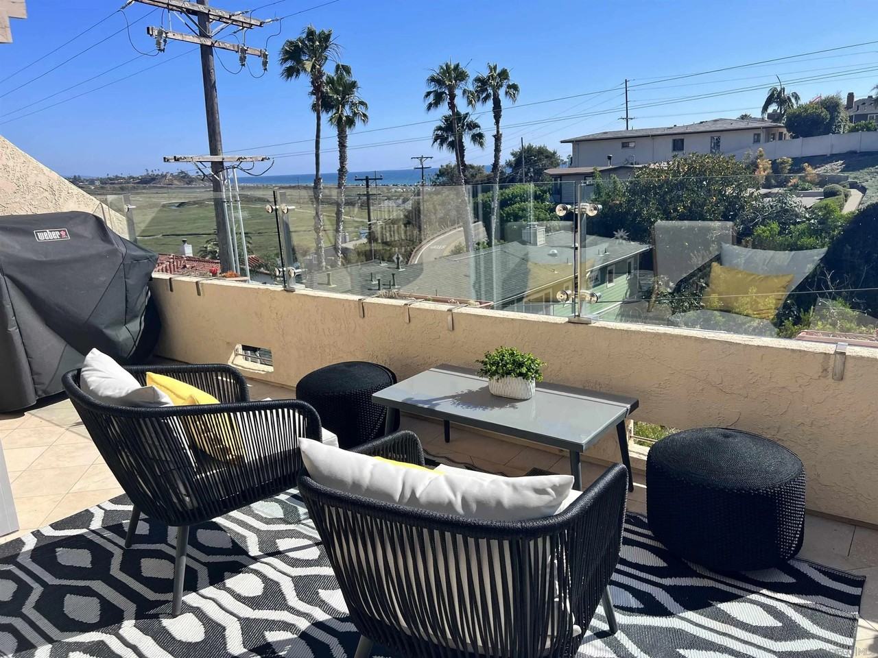 2508 Manchester Avenue - Photo 4 of 50