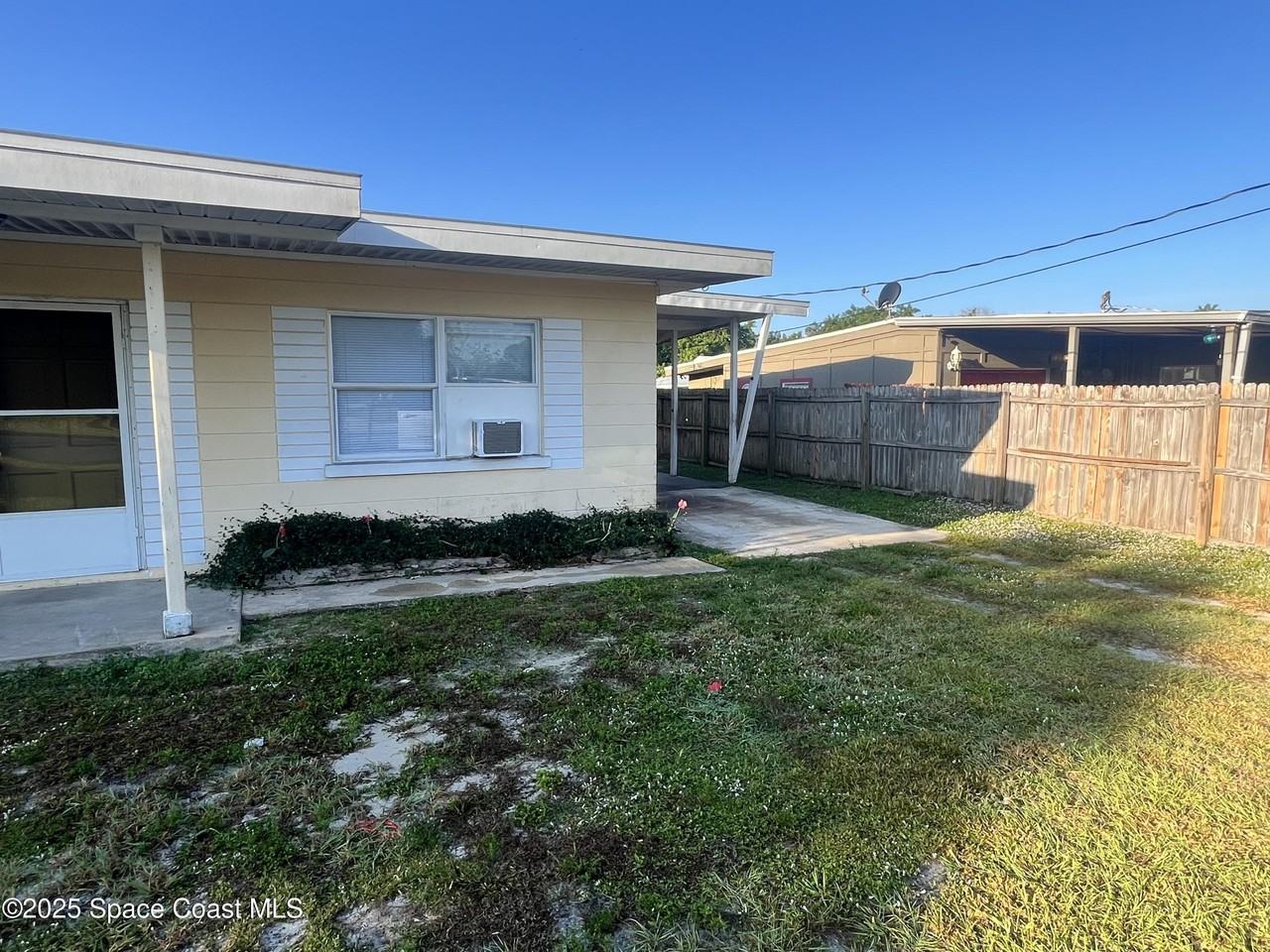 2338 Shenandoah Rd Ne Unit B #B - Photo 2 of 12