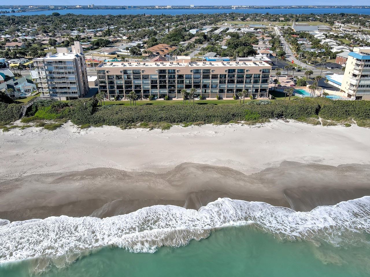 995 N Highway A1a Apt 203 #203 - Photo 2 of 40