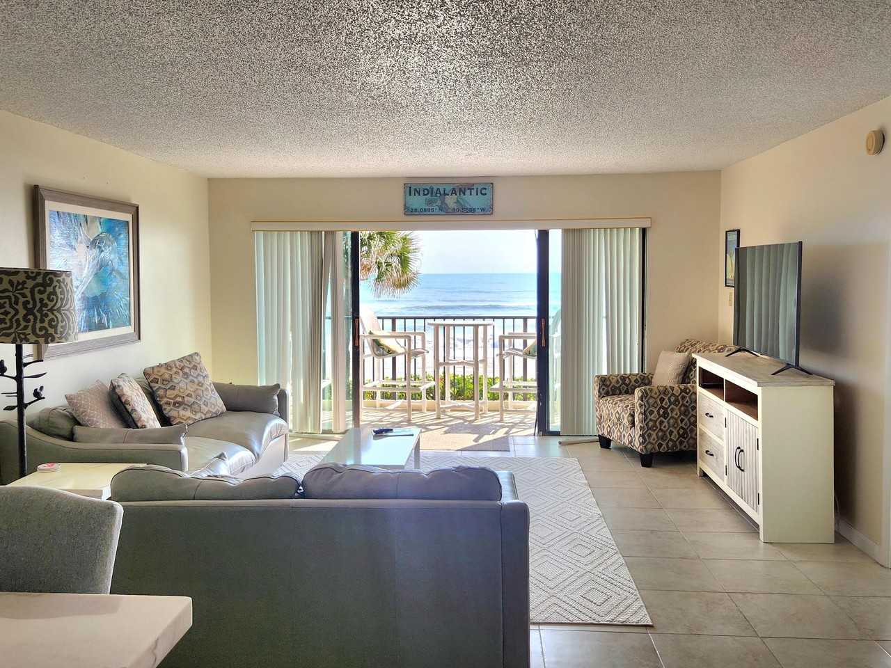 995 N Highway A1a Apt 203 #203 - Photo 5 of 40