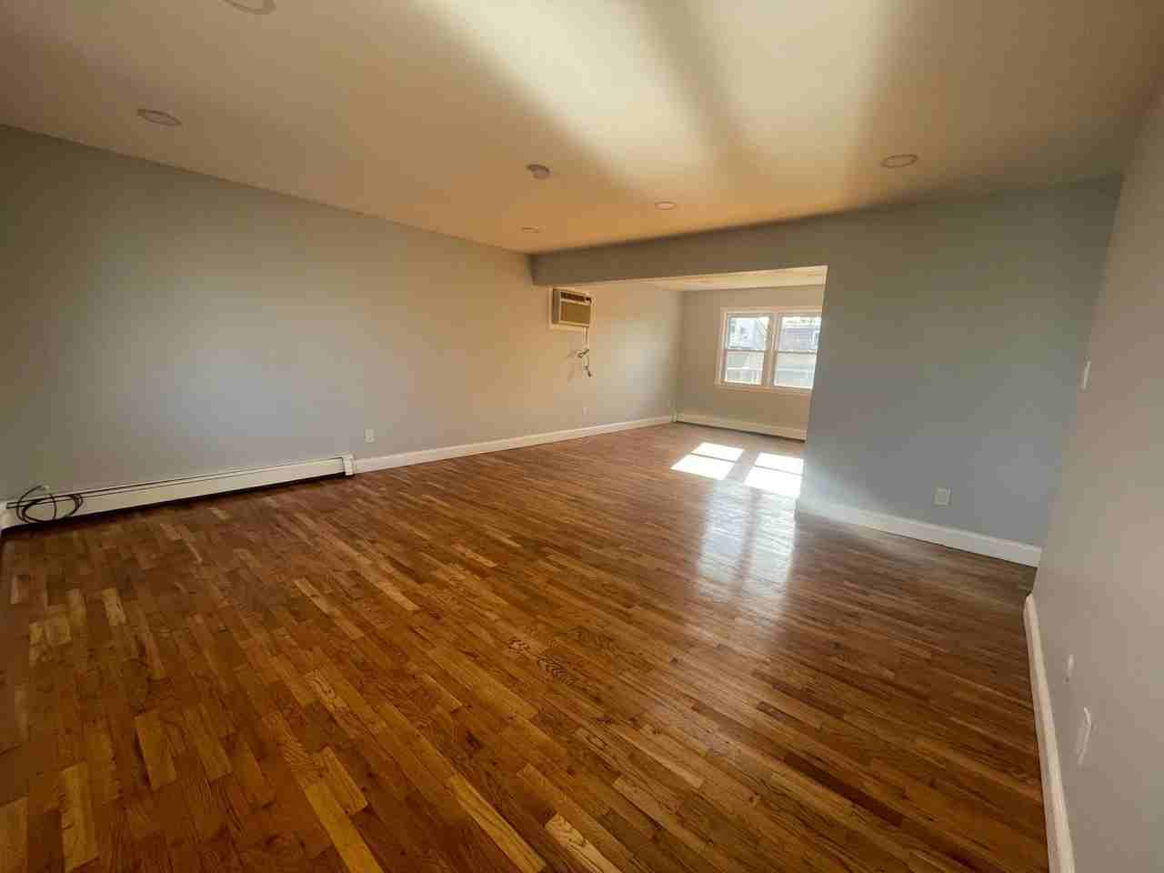 85 East Grove Street - Photo 2 of 9