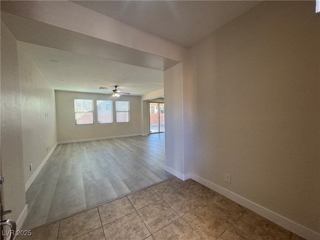 7070 Coventry Glenn Rd - Photo 3 of 42