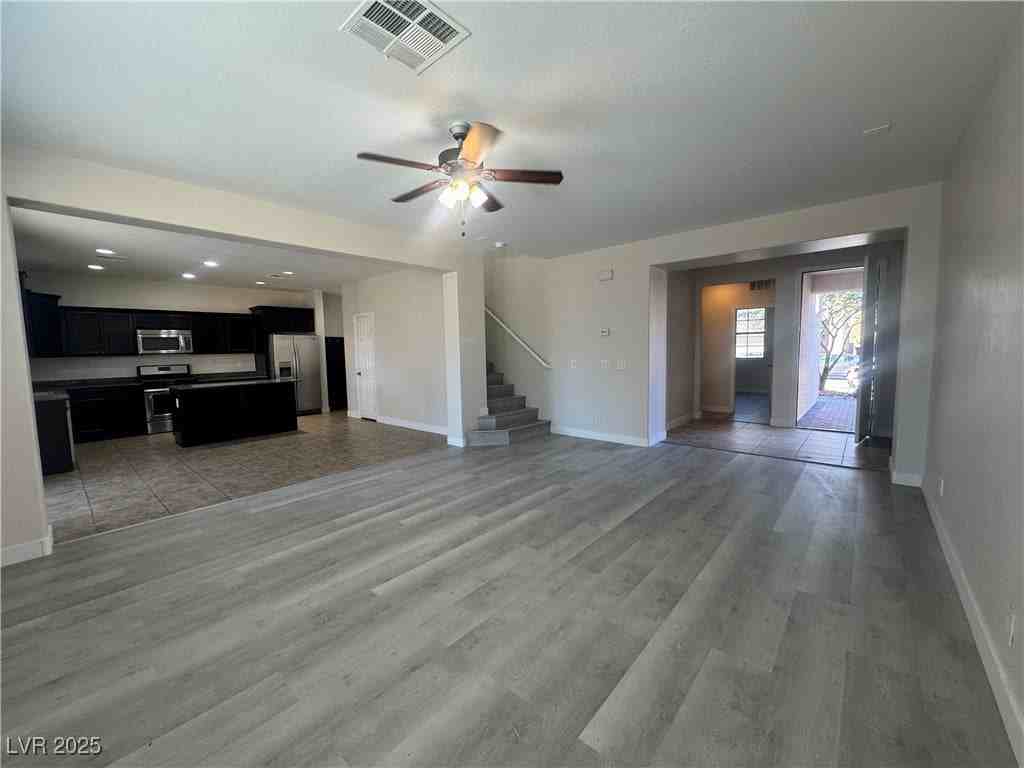 7070 Coventry Glenn Rd - Photo 5 of 42