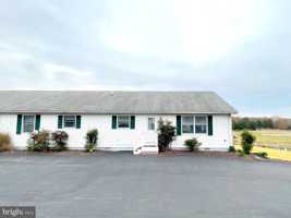 featured image of 44994 Serenity Farm Lane