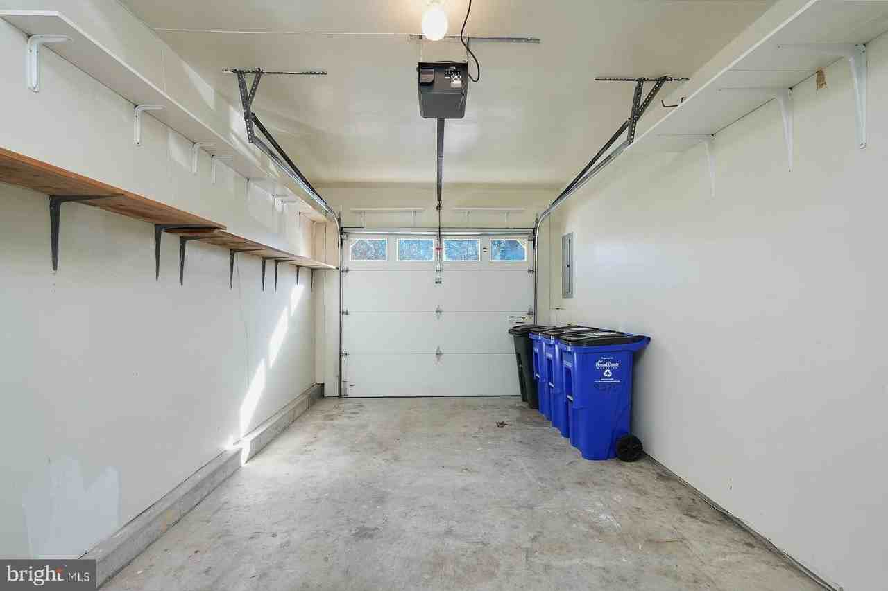 9575 Donnan Castle Court - Photo 4 of 41