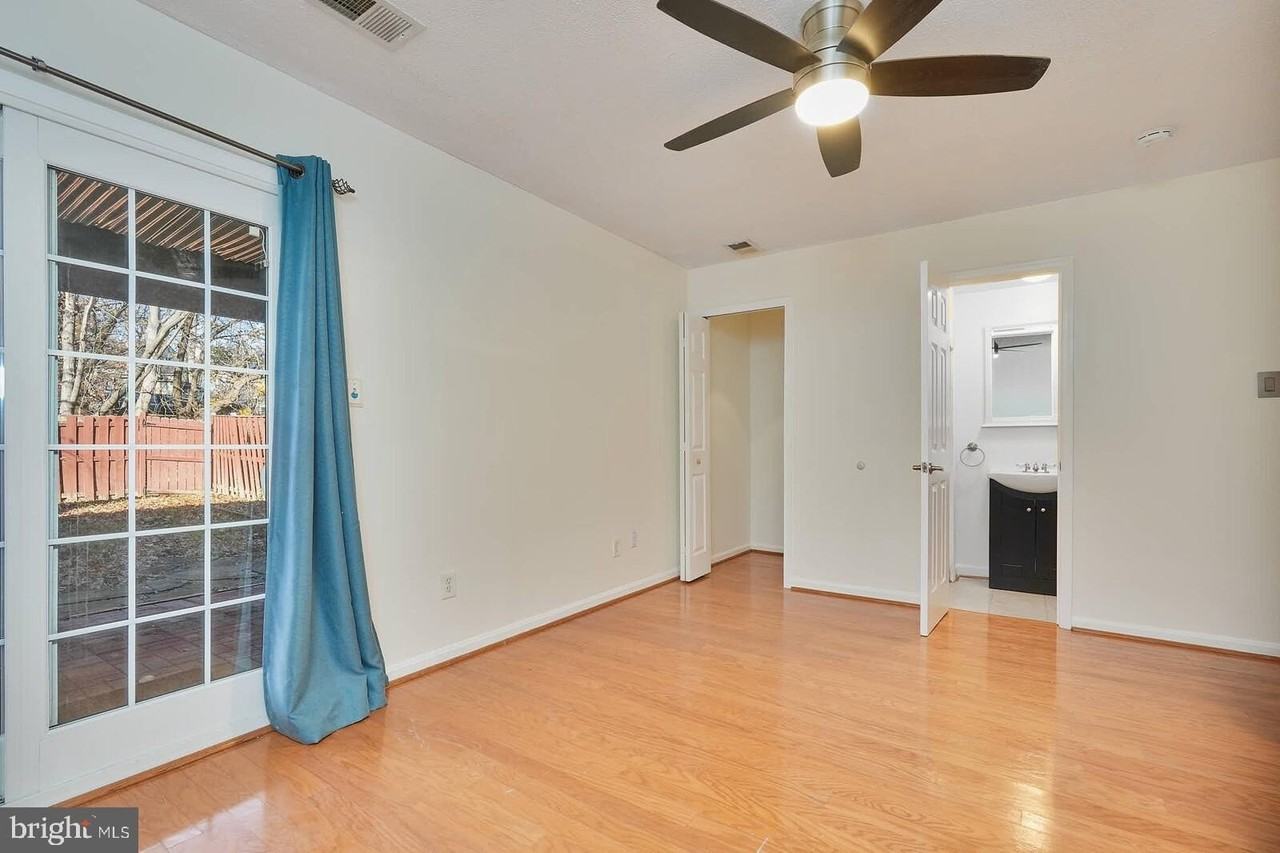 9575 Donnan Castle Court - Photo 7 of 41