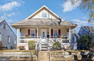 featured image of 1305 Sylvan Drive