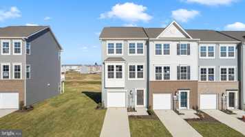 featured image of 569 Seeback Dr