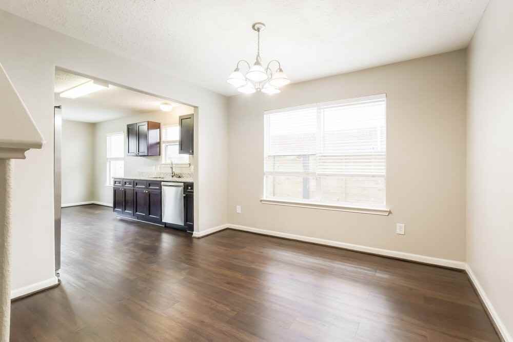 21818 Hemlock Park Dr - Photo 7 of 16