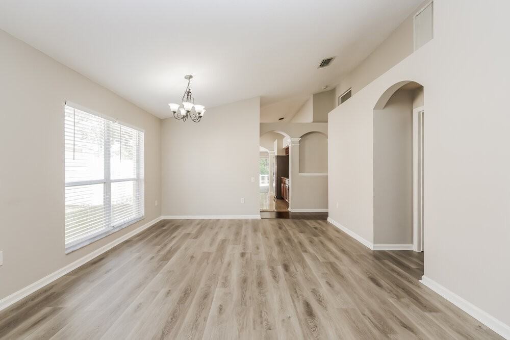 5920 Count Turf Ln - Photo 3 of 16