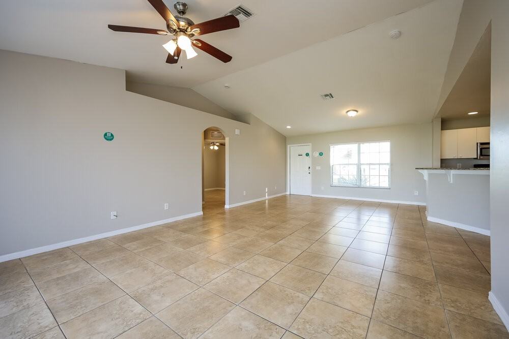 3100 22nd St Sw - Photo 5 of 16