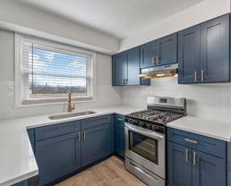 W Berwyn Ave & N Washtenaw Ave - Photo 1 of 1