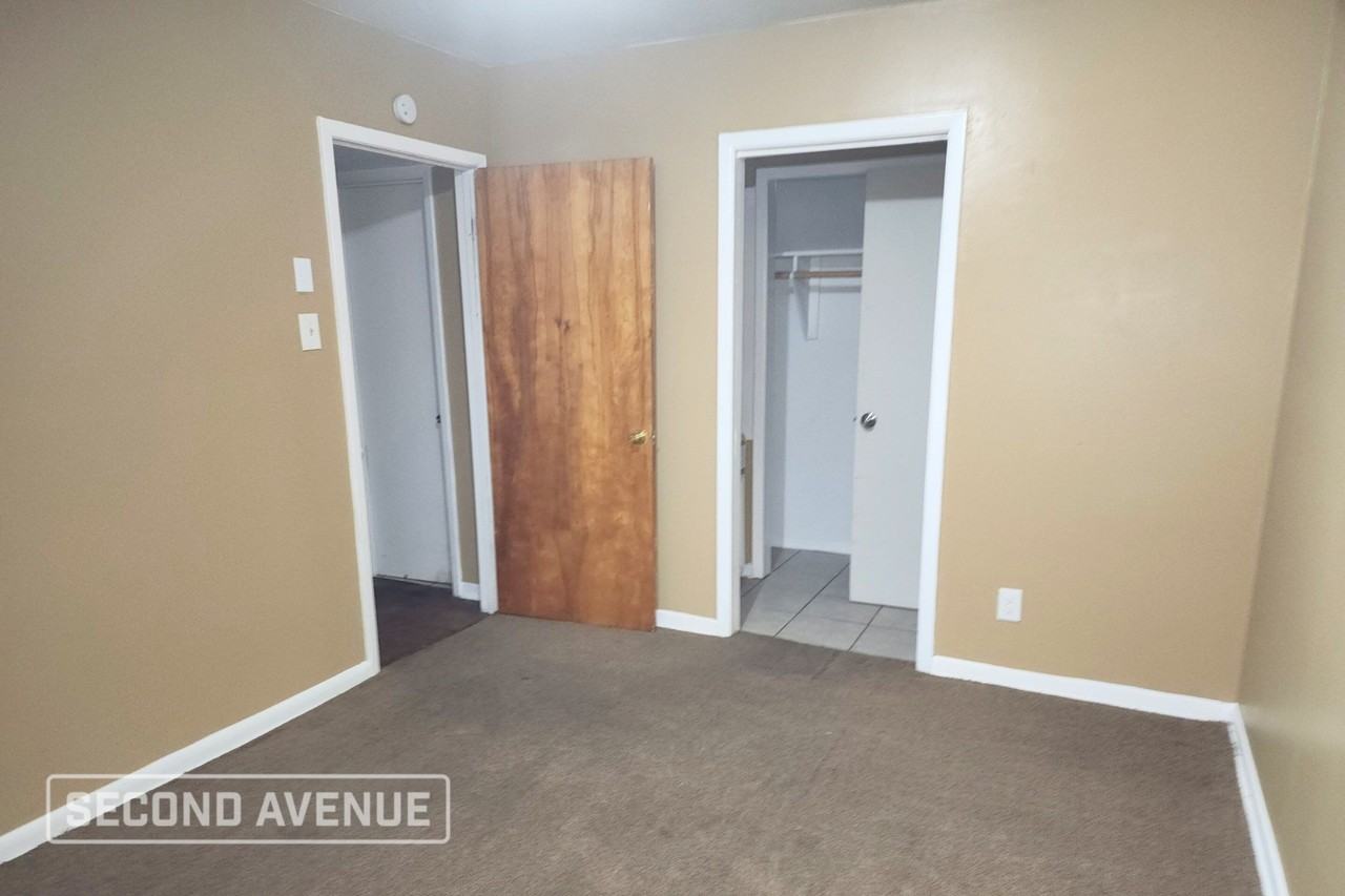 10326 Kingspoint Road - Photo 5 of 10