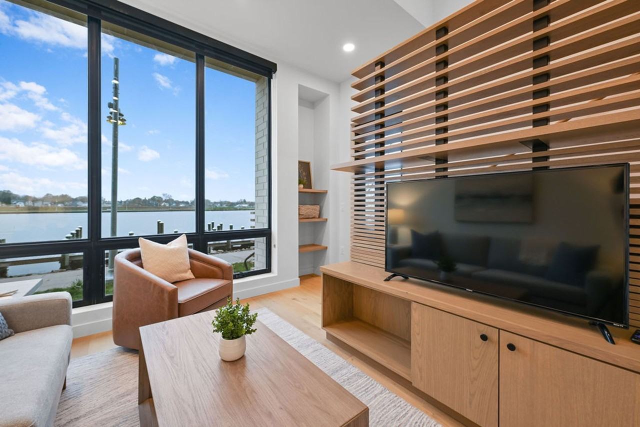 Mackson Corners Waterfront - Photo 6 of 50