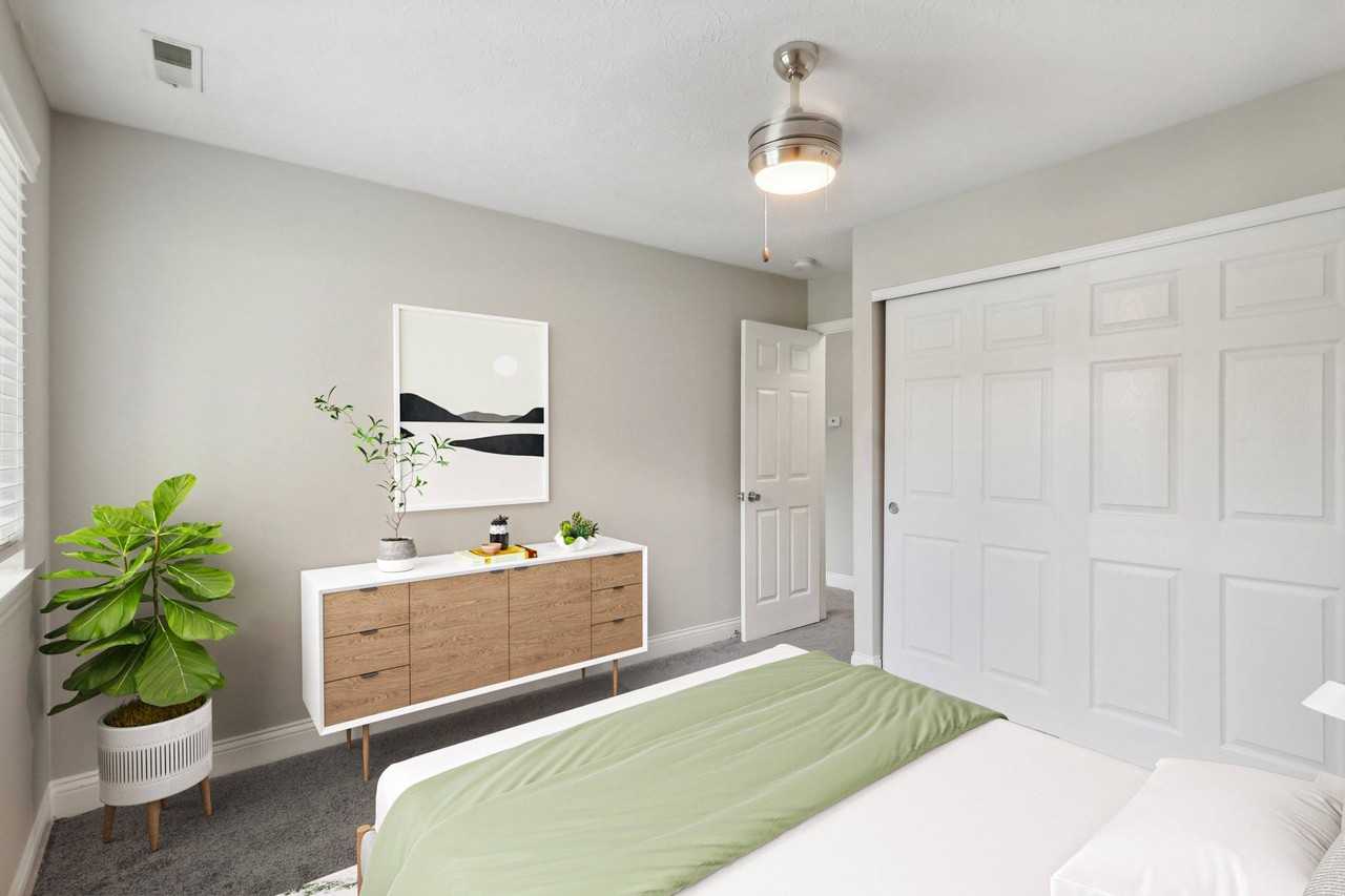 Pinnacle on Pleasant - Photo 7 of 23