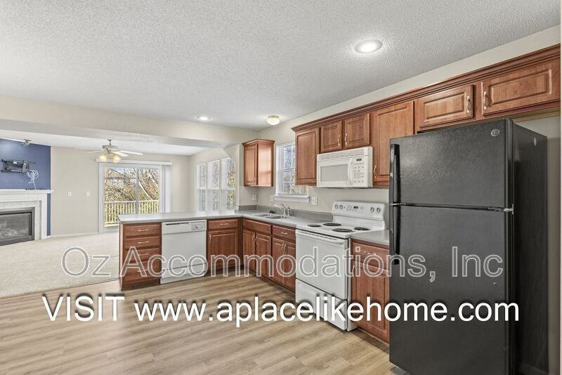 2216 Sw Rambling Vine Rd - Photo 6 of 48