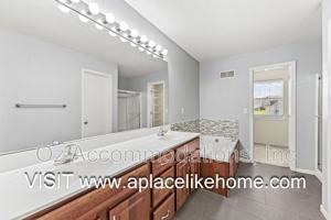 featured image of 2216 Sw Rambling Vine Rd