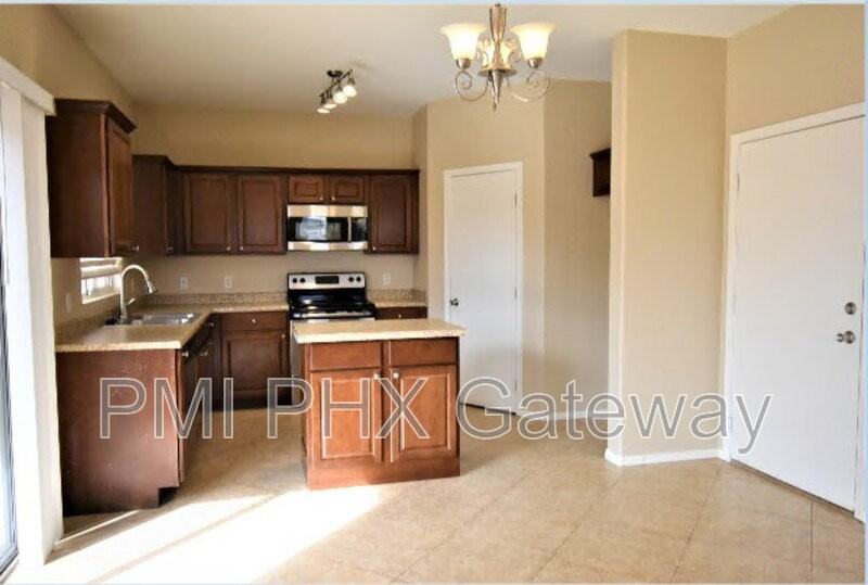 2619 E Shannon St - Photo 3 of 16