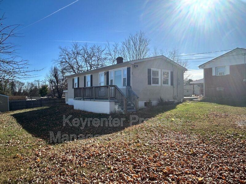 50 Augusta Street - Photo 2 of 28