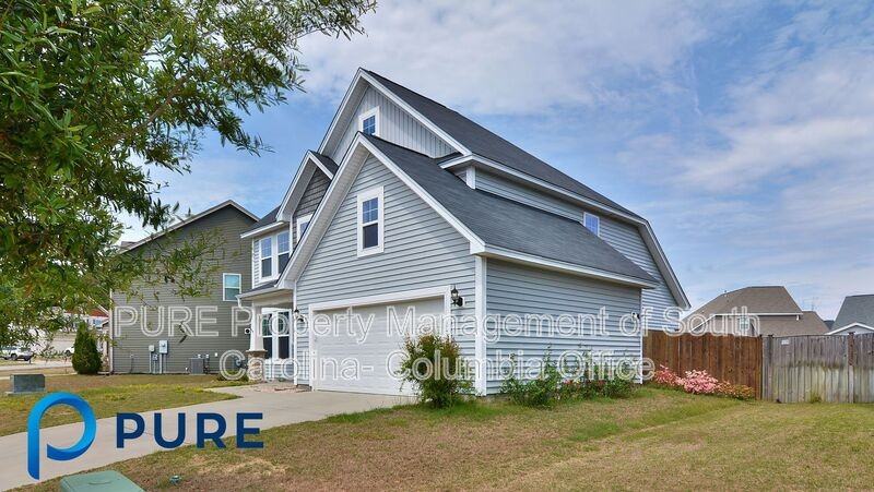 621 Blue Ledge Cir - Photo 3 of 49