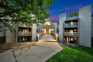 featured image of 2714 West Willowlake Drive