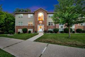 featured image of 2720 West Willowlake Drive