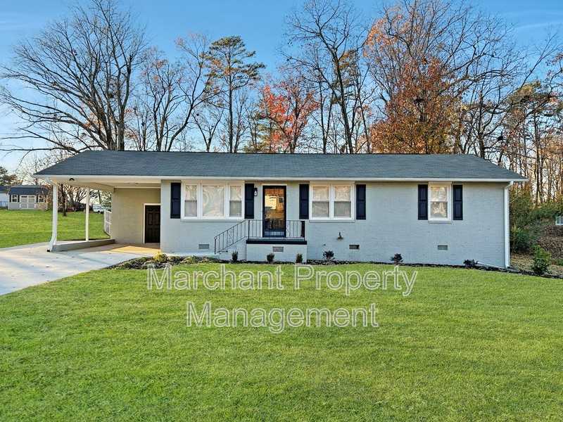 105 Sexton St - Photo 4 of 30