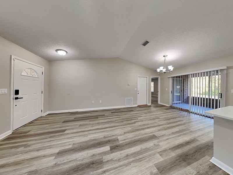 150 Eldorado Dr - Photo 2 of 21