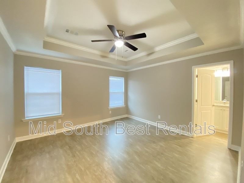 102 Magnolia Court - Photo 5 of 15