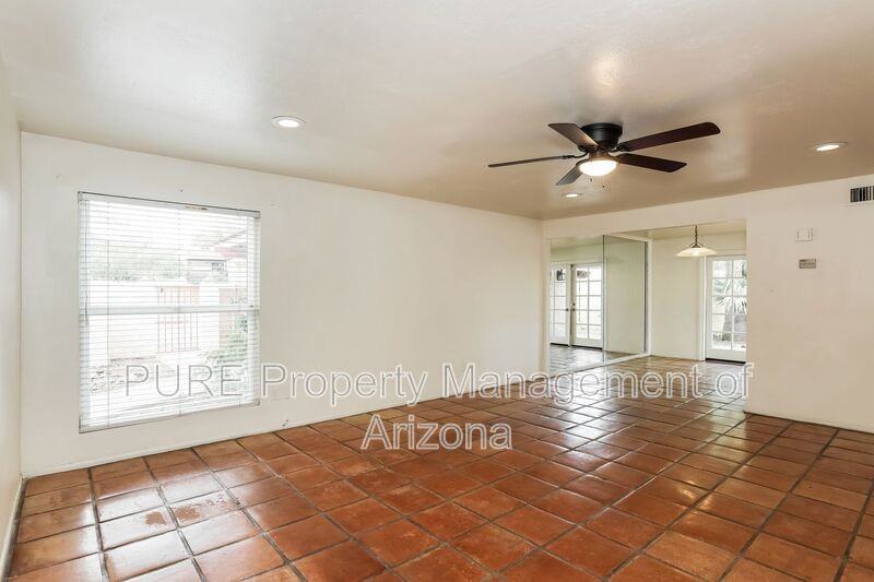 2145 E Rosarita Dr - Photo 4 of 16
