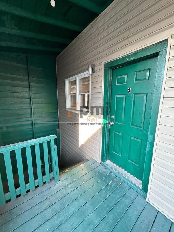 4901 Walsh Ave #3 - Photo 4 of 16