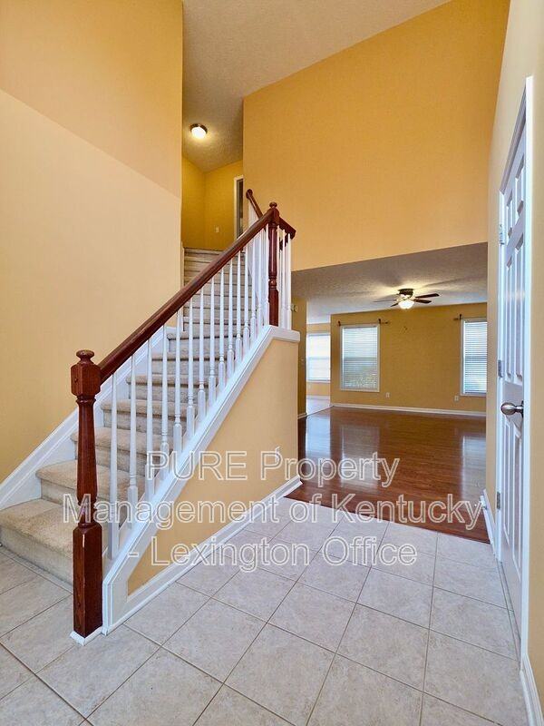 2909 Mahala Ln - Photo 2 of 36