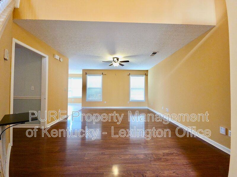 2909 Mahala Ln - Photo 4 of 36