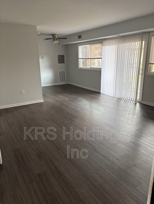 800 Brook Hill Rd #722 - Photo 3 of 21