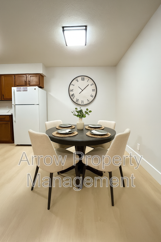 535 W Saunders Ave #7 - Photo 3 of 10