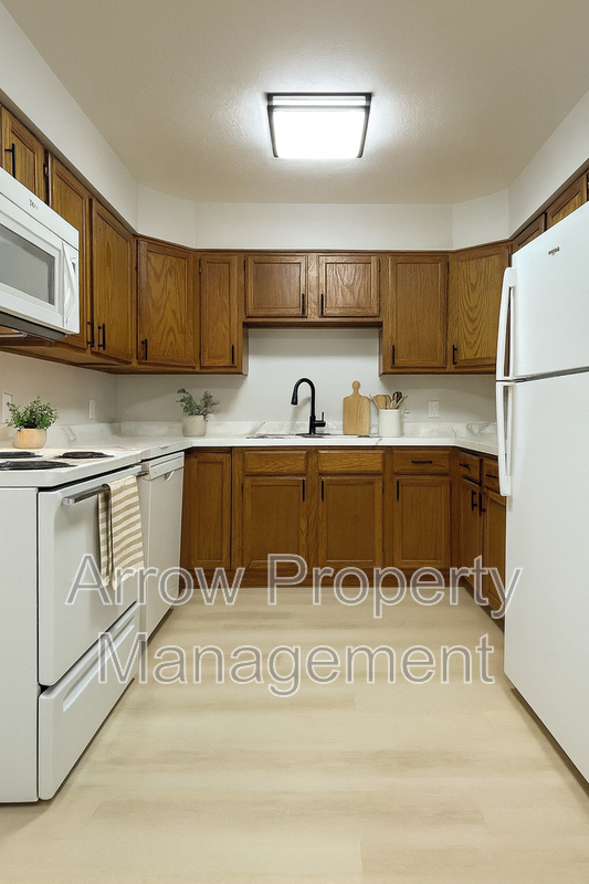 535 W Saunders Ave #7 - Photo 4 of 10