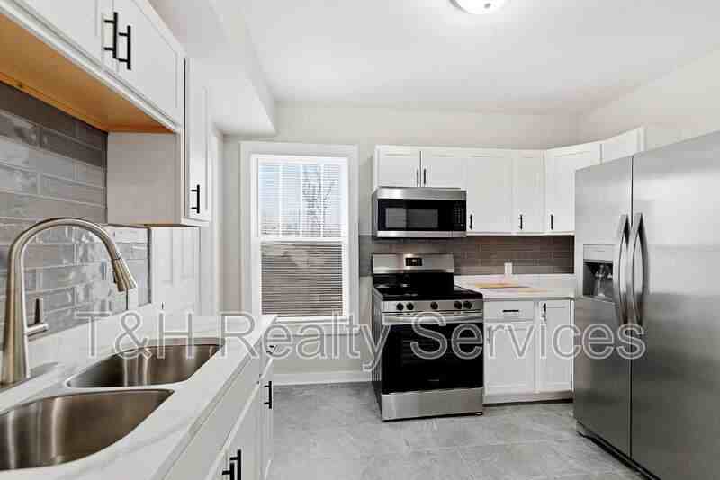 37 East 32nd Street - Photo 6 of 30