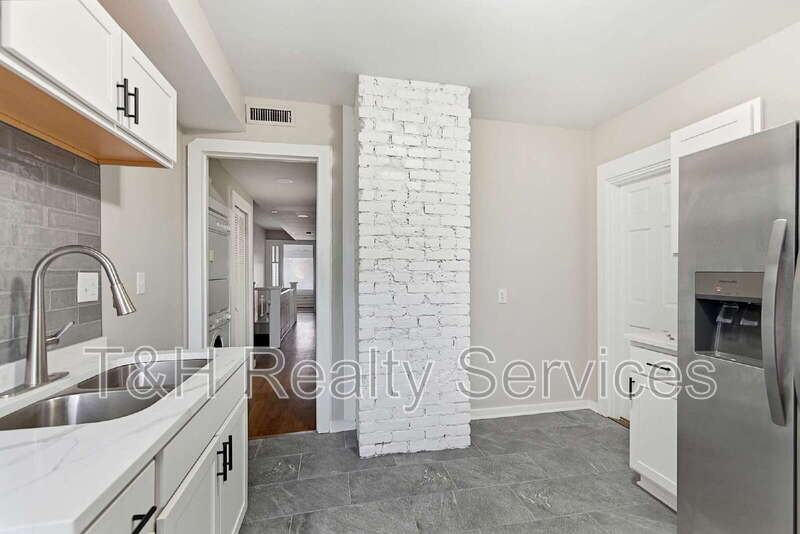 39 East 32nd Street - Photo 7 of 26